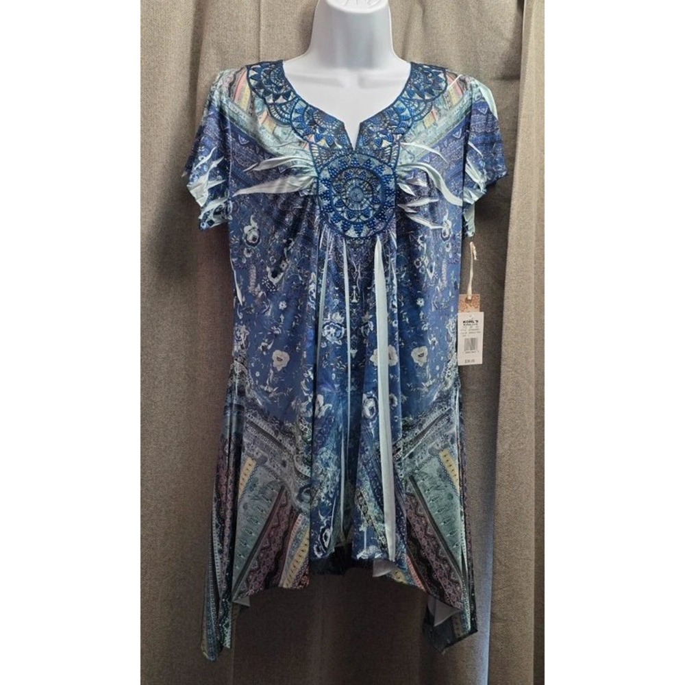 World Unity Womens Large Blue Boho Floral Medallion Sharkbite Tunic Top NWT